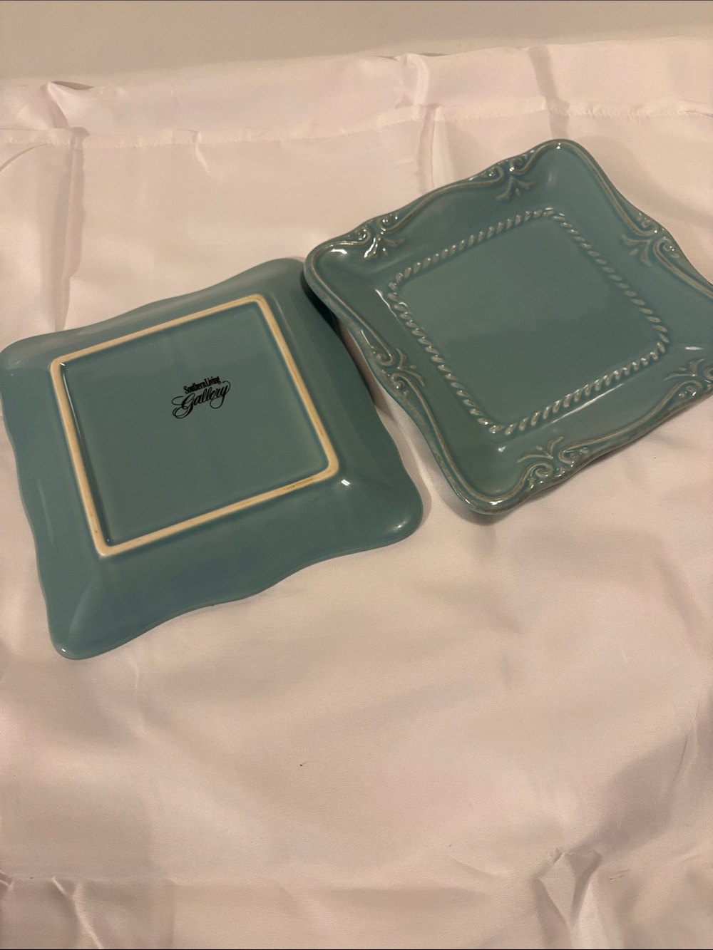 Southern Living Gallery Pacific Blue 7.5” Accent Plates Set of 2